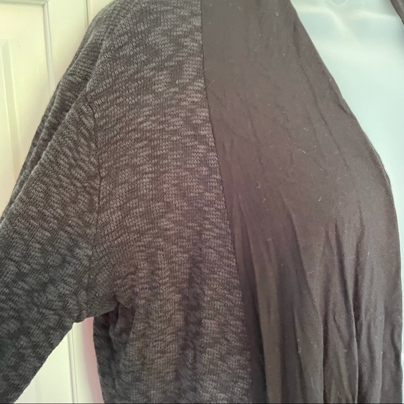 Pebble and Stone Black Cardigan Sweater Black Gray Heathered - Picture 5 of 10